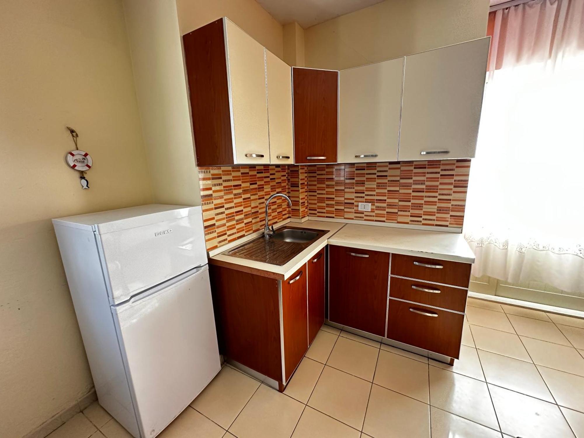 Romance Holiday Garden Inn Дуррес Экстерьер фото