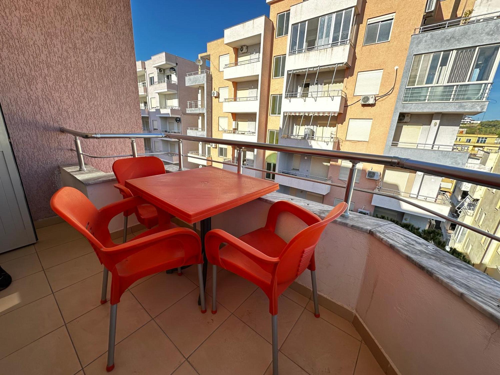 Romance Holiday Garden Inn Дуррес Экстерьер фото